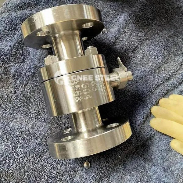 Soxta po'latdagi yuqori bosimli ballar