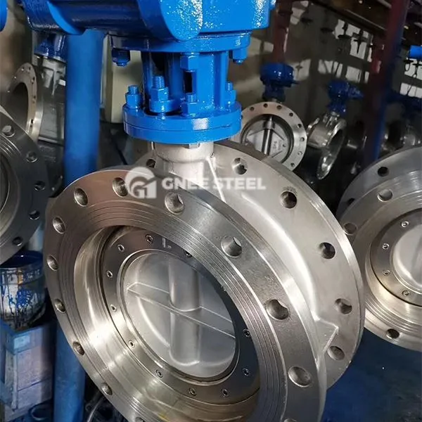 Zanglamaydigan po'latdagi barmoqli kapalak